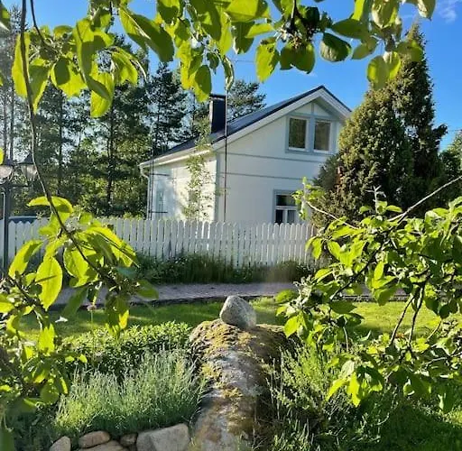 Chalet Kerttula Skinnarby